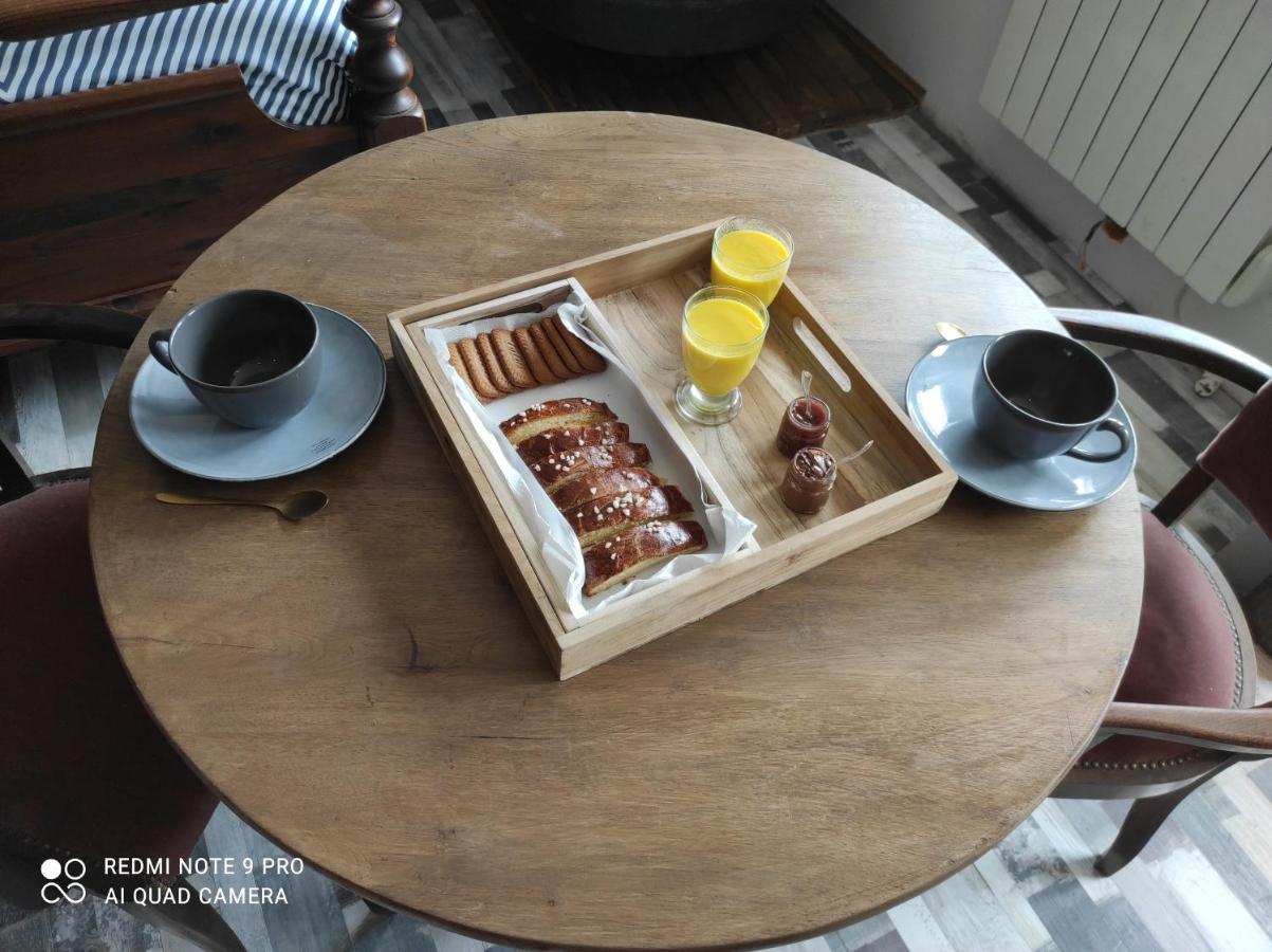Chambre Au Fournil Saint-Blin ภายนอก รูปภาพ